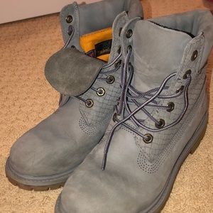 Grey TIMBERLANDS